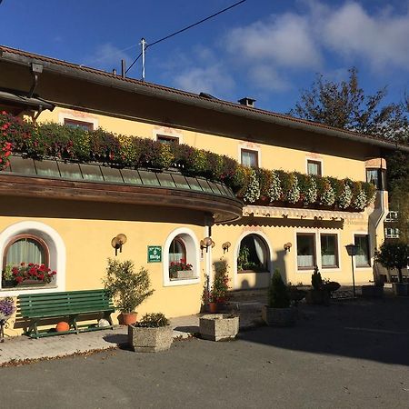 Landgasthof Knappenstuben Fieberbrunn Exterior foto